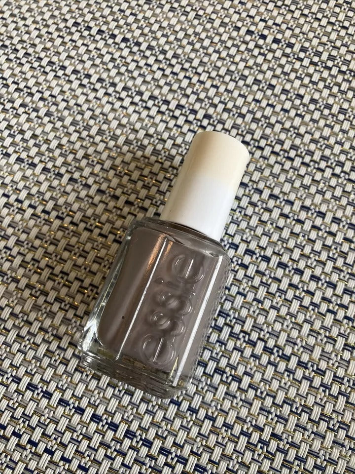 Nail Polish - 696 Chinchilly by Essie for Women - 0.46 oz Nail Polish